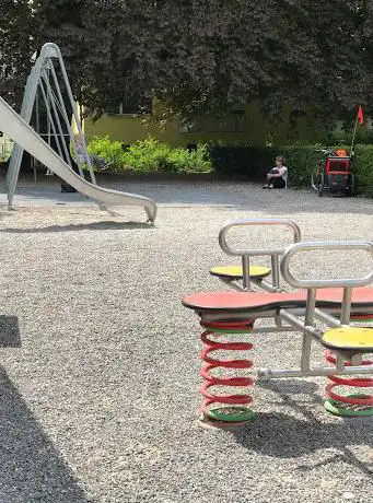 Spielplatz Neumünsteranlage