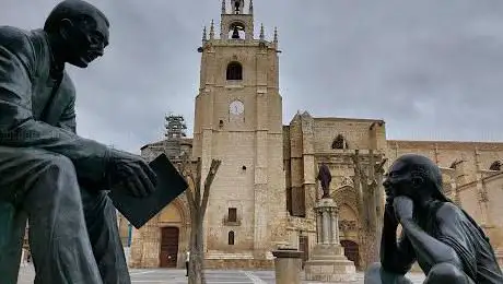 Photo de Monumento Al Maestro