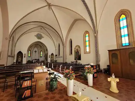 Photo de Parrocchia di San Cesario