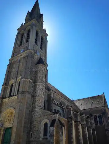 Photo de Église Notre-Dame-du-Bon-Garant