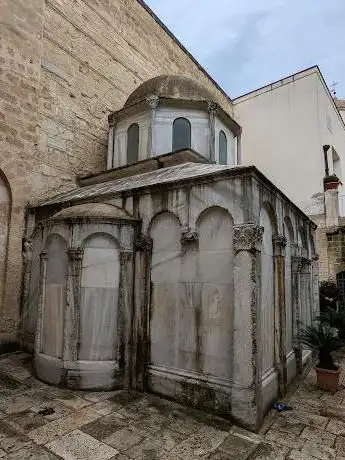 Photo de Mausoleo di Boemondo d'Altavilla