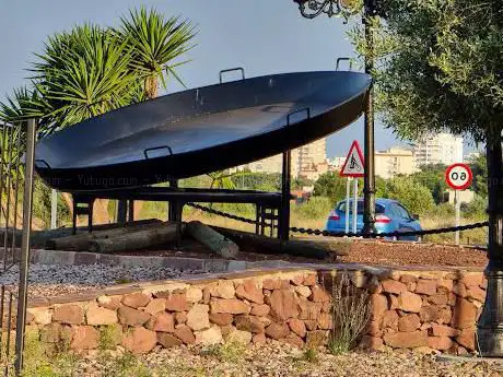 Photo de Monument al Dia de les Paelles