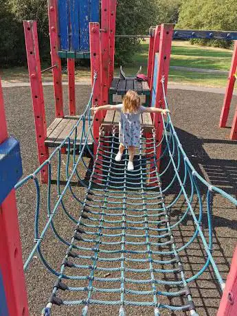 Photo de Childrens Playground