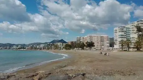 Photo de Platja Heliòpolis