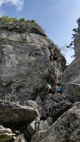 Rocher d'escalade la Pierre Debout