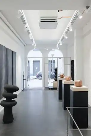 Photo de Modern Shapes Gallery