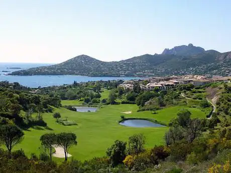 GOLF CAP ESTEREL Agay