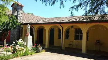 Oasi Regina Apostolorum  Casa Di Formazione Giovanile