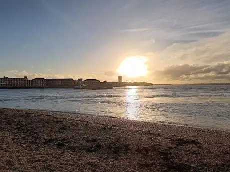 Photo de Hotwalls Beach