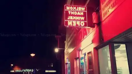Photo de The Night Bites Nachtwinkel