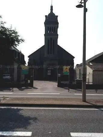 Église catholique Notre-Dame-de-Consolation à Calais