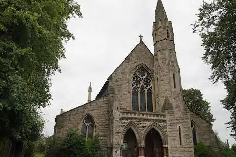 Photo de St. Michael & All Angels Church