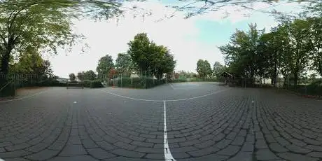 terrain football du parc Georges Henri