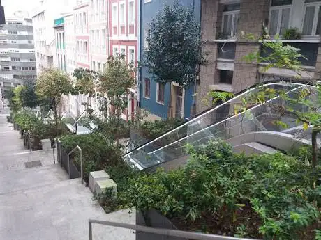 Photo de Escalinata Maestro Clavé