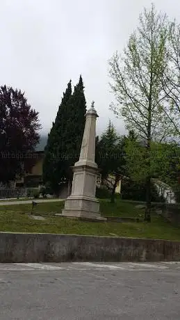 Photo de Monumento ai caduti e deportati delle 2 guerre