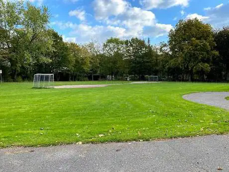 Fußballplatz