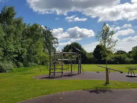 Photo de Manor Fields Play Area
