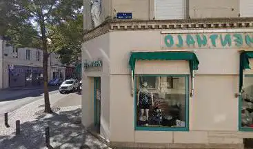 Statue de la Vierge à l'Enfant