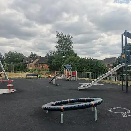 Photo de Ivydene Road Play Area