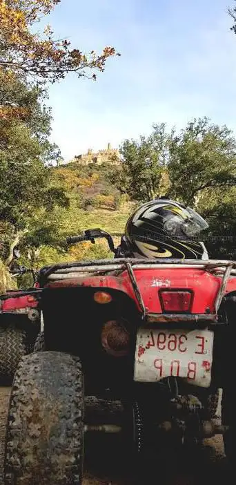 Photo de Rutac S.l. Excursiones de quads / Hinchables / Paint ball / Montages de fiestas / Alquiler de circuitos de aventura - aerios