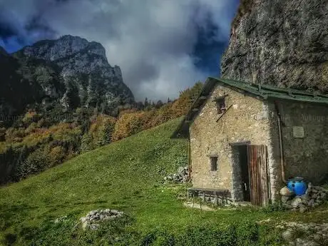 Photo de Malga Ramezza Alta