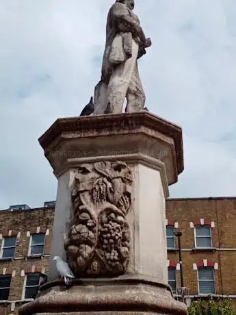 Photo de Statue of Richard Cobden