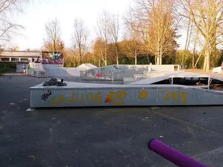 Photo de Skate park de Chevry