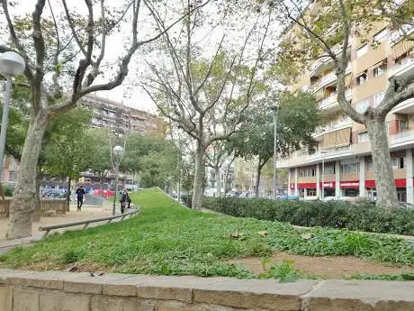 Photo de Doctor Serrat Square