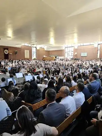 Photo de Biserica muntele sionului