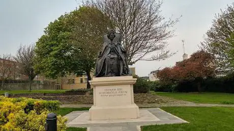 Photo de Queen Elizabeth II Statue
