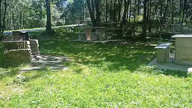 Photo de Area picnic BBQ