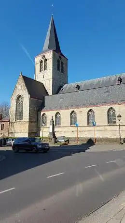 Sint-Amanduskerk Denderhoutem