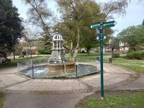 Photo de Maidenhead Town Centre