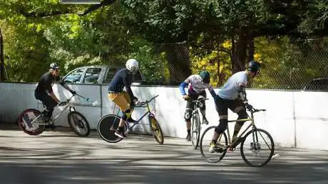 Photo de Bex Bike Polo