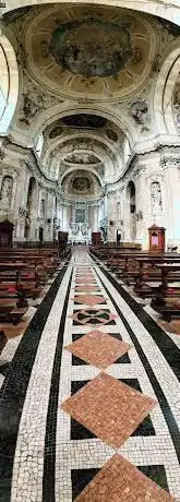 Photo de Parrocchia di San Felice del Benaco