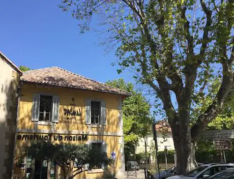 Photo de Municipal Tourist Office