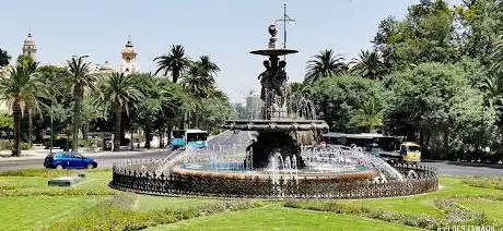 Photo de Monumento a Cánovas Del Castillo