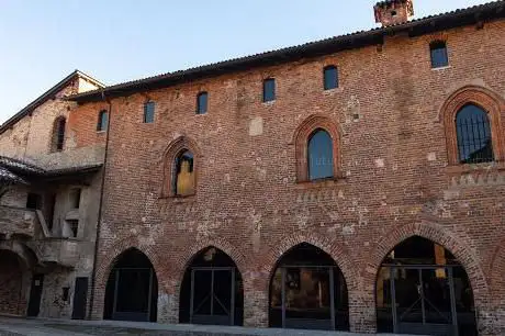 Photo de Palazzo dei Castiglioni Monteruzzo