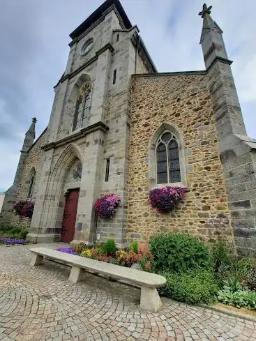 Photo de Église paroissiale Saint-Pierre et Saint-Paul