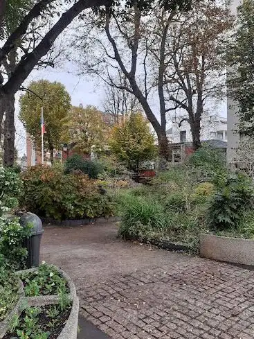 Lattre de Tassigny Park