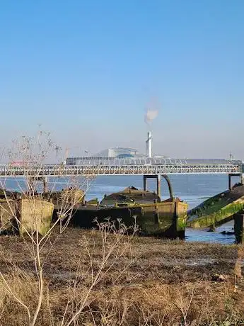 London Loop 24 - Rainham to Purfleet