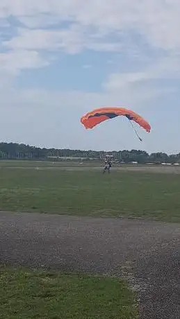 Sky Delivery - Parachutisme