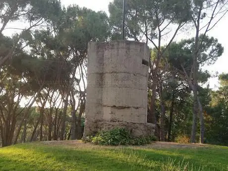 Photo de Fortines del parque Oeste
