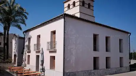Photo de Ermita De Los Alburquerques