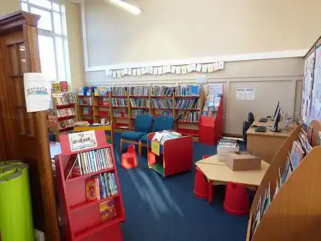 Photo de Cradley Library