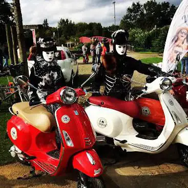Photo de Vespa Loisirs