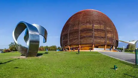 Globe de la science et de l'innovation (CERN)
