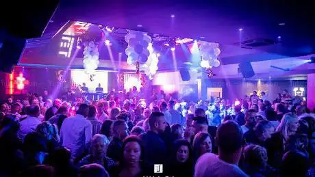 Le Lux Notorious Club