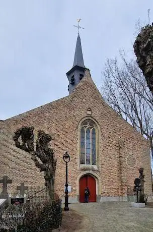 Photo de Sint-Amanduskerk Bekegem