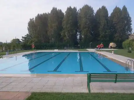 Photo de Piscina Municipal